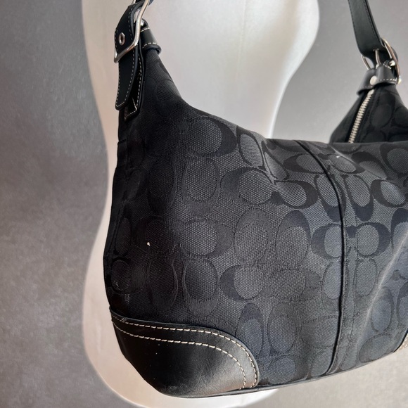 Coach canvas c signature hobo bag - Picture 4 of 15